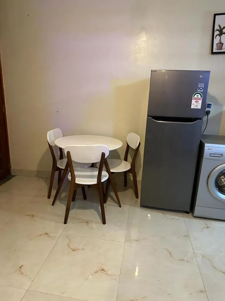Azarel Homes Kampala Apartamento